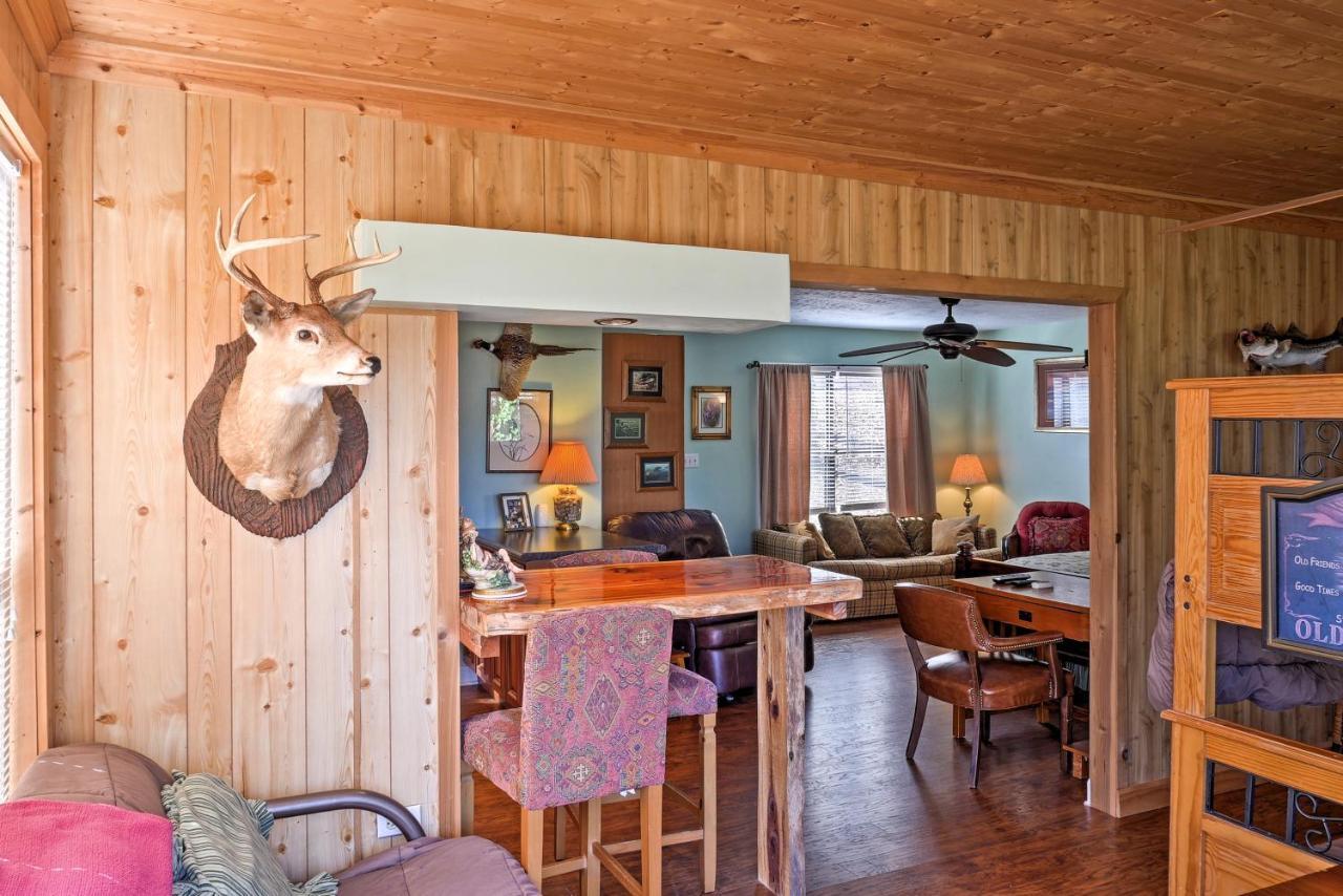 Paradise Cove Cabin With Boathouse And Dock Guntersville Exterior foto